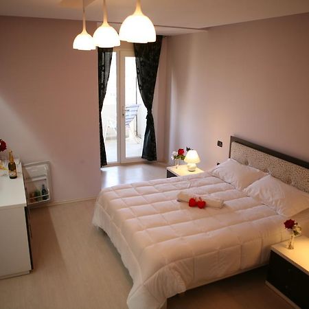 Hotel Albion Durrës Exterior foto